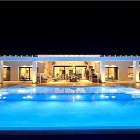 5 bedroom luxury seaside villa with indoor & outdoor pool, near Acharavi, sleeps 10